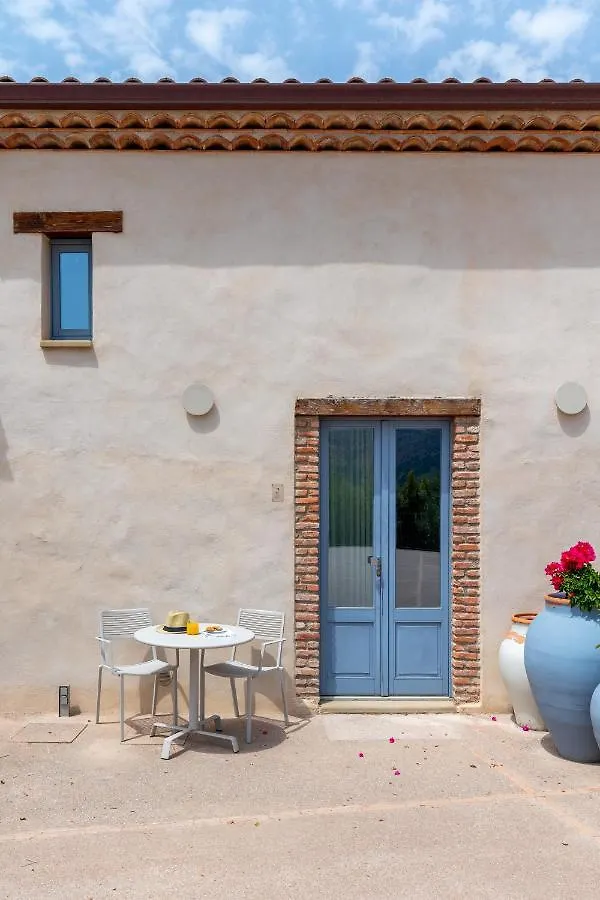 Borgo D'Orlando - Small Country Hotel Mirto