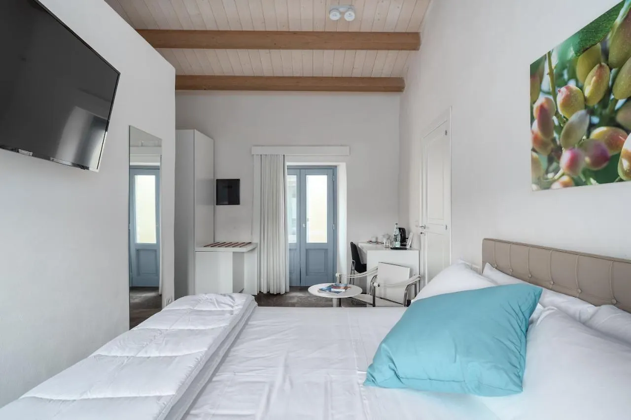 Borgo D'Orlando - Small Country Hotel Mirto