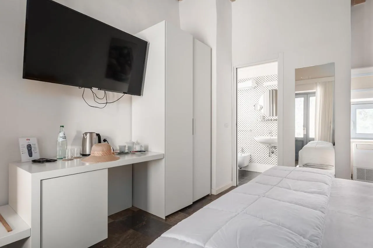 Borgo D'Orlando - Small Country Hotel Mirto  Italy