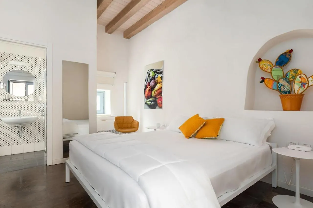 Borgo D'Orlando - Small Country Hotel Mirto  4*, Mirto (Messina) Italien