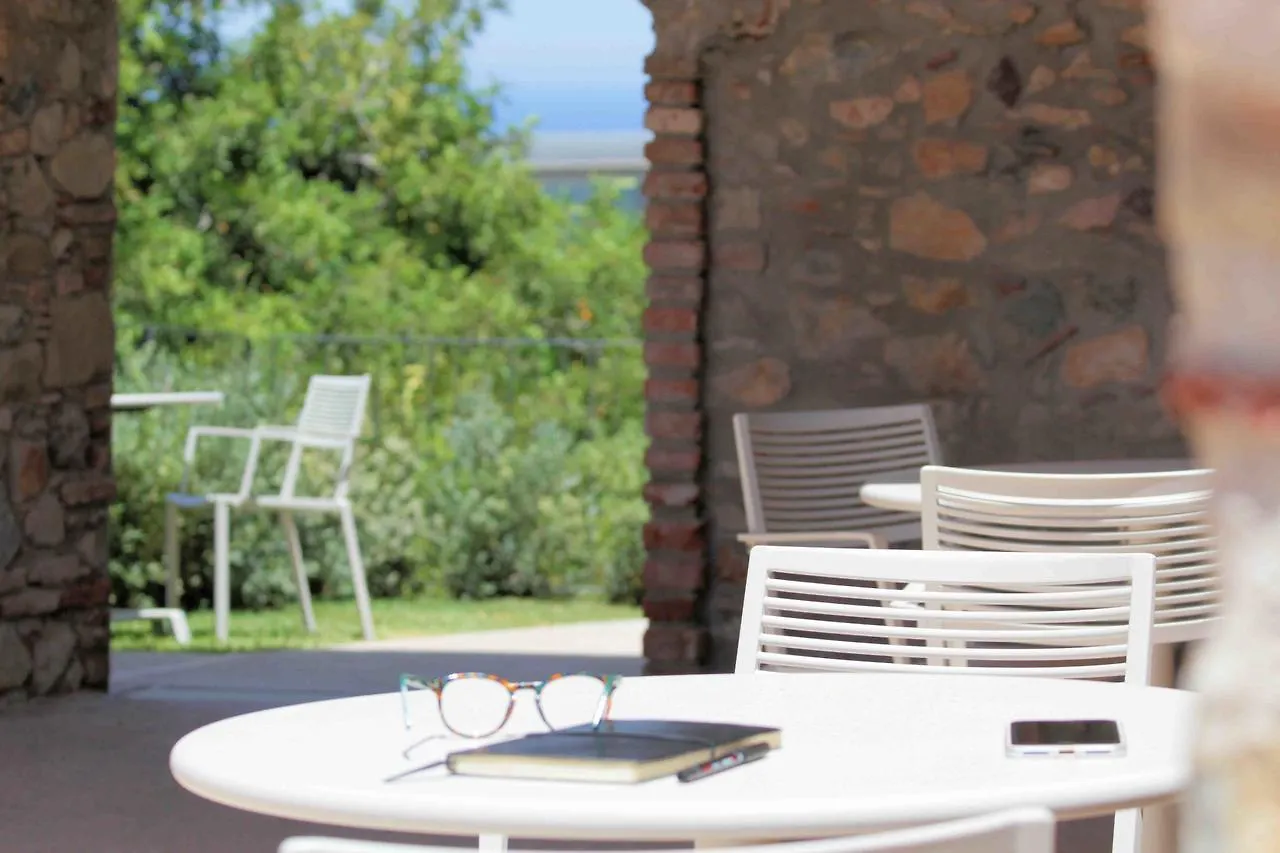 Borgo D'Orlando - Small Country Hotel Mirto